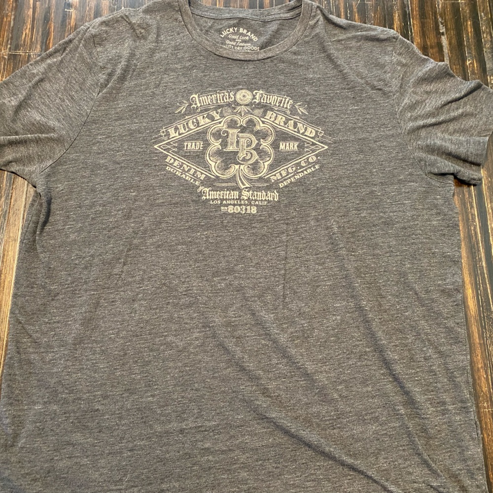 Lucky Brand Gray Short Sleeve Tee with Graphic Design